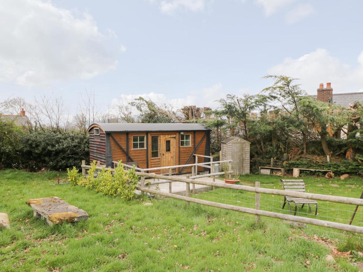 Holiday home Railway Carriage *